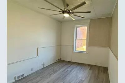 517 Schoonmaker Avenue, Monessen, PA 15062 - Photo 4