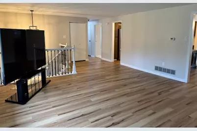 4723 Lucy Dr, Hampton, PA 15101 - Photo 6