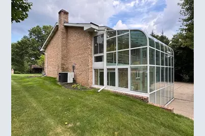 4723 Lucy Dr, Hampton, PA 15101 - Photo 2