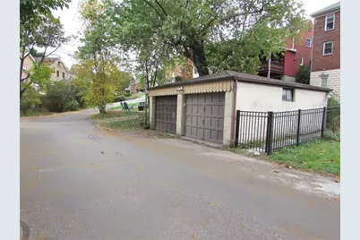 120 Greenlee, Pittsburgh, PA 15227 - Photo 2