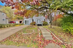 722 5th Ave, East McKeesport, PA 15035 - Photo 2