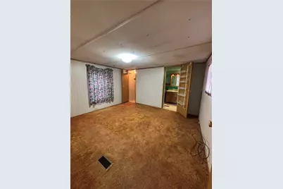 106 Ginger Ln, Mount Pleasant Township, PA 15666 - Photo 10