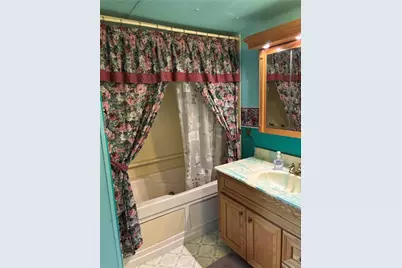 106 Ginger Ln, Mount Pleasant Township, PA 15666 - Photo 12