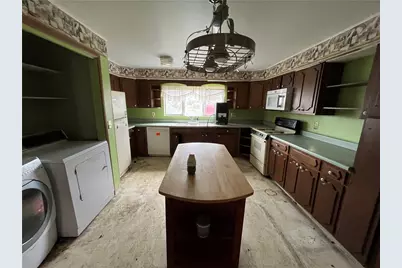 15 South Avenue, Dubois Area School District, PA 15801 - Photo 8