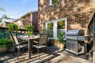 2070 Boggs Ave, Pittsburgh, PA 15221 - Photo 20