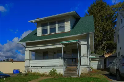 18 W Moody Ave, New Castle, PA 16101 - Photo 2