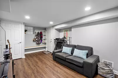 5976 McPherson Ave, Bethel Park, PA 15102 - Photo 26