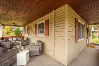 5976 McPherson Ave, Bethel Park, PA 15102 - Photo 6