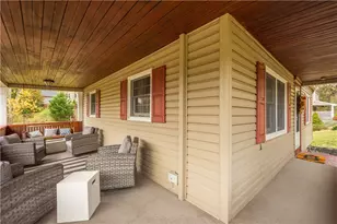 5976 McPherson Ave, Bethel Park, PA 15102 - Photo 6