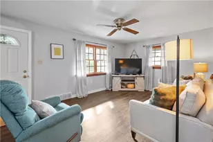 5976 McPherson Ave, Bethel Park, PA 15102 - Photo 8