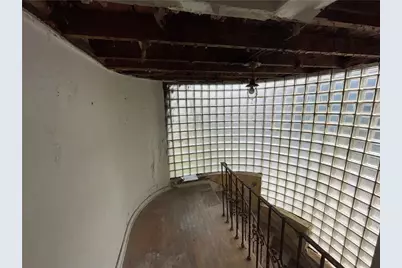 203 Elm St, Clairton, PA 15025 - Photo 8