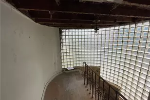 203 Elm St, Clairton, PA 15025 - Photo 8