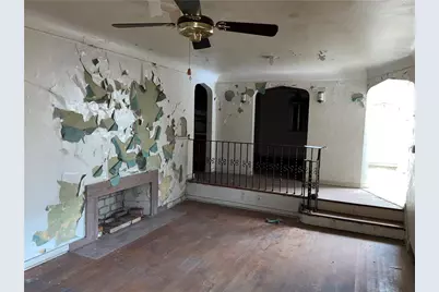 203 Elm St, Clairton, PA 15025 - Photo 4