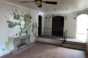 203 Elm St, Clairton, PA 15025 - Photo 4