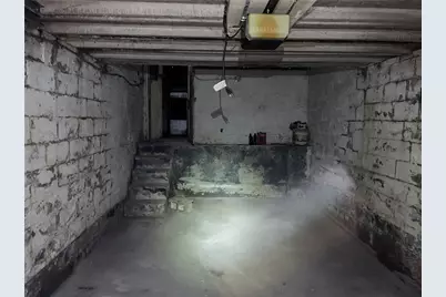 203 Elm St, Clairton, PA 15025 - Photo 16