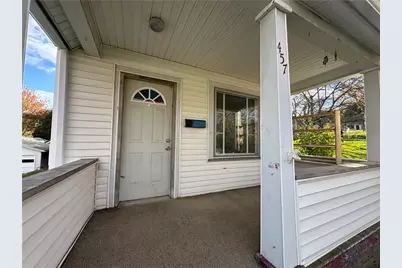457 Lincoln St, Sharon, PA 16146 - Photo 2