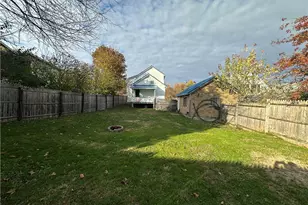 457 Lincoln St, Sharon, PA 16146 - Photo 8