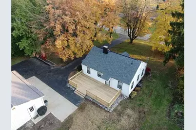 333 E Maitland Ln, Neshannock Township, PA 16105 - Photo 4