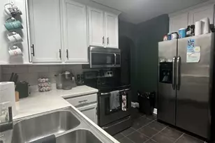 333 E Maitland Ln, Neshannock Township, PA 16105 - Photo 12