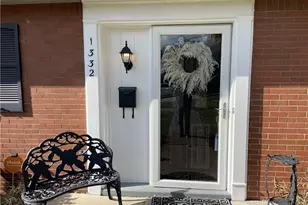 1332 Hazenwood Dr, Monroeville, PA 15146 - Photo 4