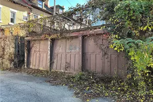 343 E 12th Ave, Homestead, PA 15120 - Photo 6