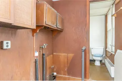 211 Wallace Ave, Wilkins Township, PA 15112 - Photo 20