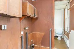 211 Wallace Ave, Wilkins Township, PA 15112 - Photo 20