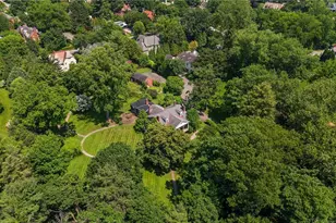 108 Beaver Rd, Edgeworth, PA 15143 - Photo 2