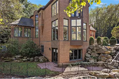 104-102 Thornbrook Drive, Penn Township, PA 16002 - Photo 6