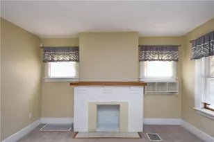 111 Mulberry St, Coraopolis, PA 15108 - Photo 2