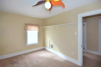 111 Mulberry St, Coraopolis, PA 15108 - Photo 16