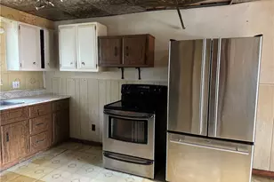 490 Glenn St, Washington, PA 15301 - Photo 4