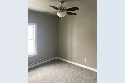 56 Franklin Ave, Ellwood City, PA 16117 - Photo 12