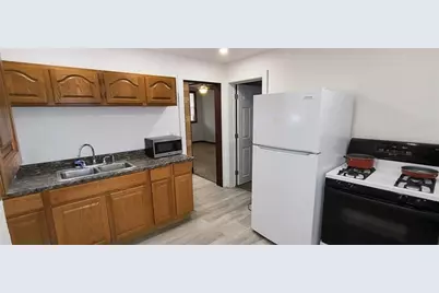 56 Franklin Ave, Ellwood City, PA 16117 - Photo 16