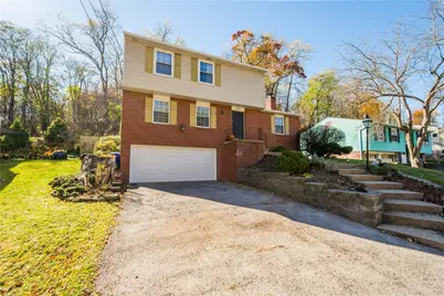596 Clifton Road, Bethel Park, PA 15102 - Photo 2