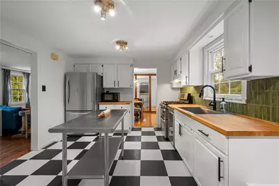 596 Clifton Road, Bethel Park, PA 15102 - Photo 10