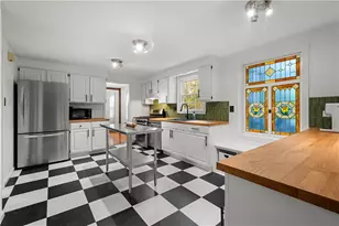 596 Clifton Rd, Bethel Park, PA 15102 - Photo 8