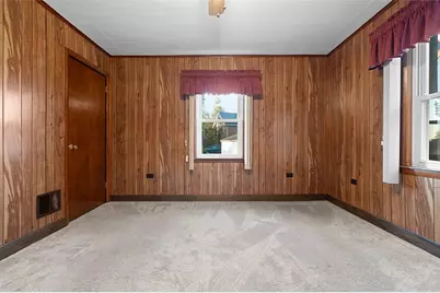 33 Park Place W, Midland Boro, PA 15059 - Photo 20