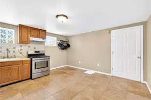 6 Browntown Rd, Avella, PA 15312 - Photo 8