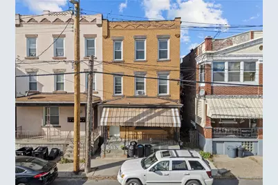 107 Ella St, McKees Rocks, PA 15136 - Photo 1