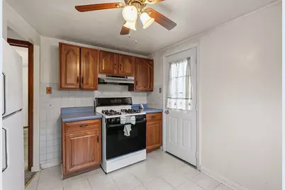 3217 Elderwood Dr, Bethel Park, PA 15102 - Photo 10