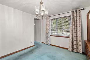 3217 Elderwood Dr, Bethel Park, PA 15102 - Photo 8