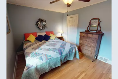 116 E Rockenstein Ave, Twp of But SE, PA 16001 - Photo 14