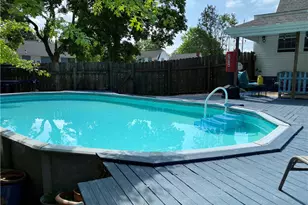 116 E Rockenstein Ave, Twp of But SE, PA 16001 - Photo 34