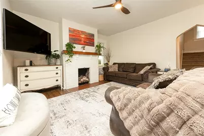 320 Edgewood Ave, Grove City Boro, PA 16127 - Photo 8