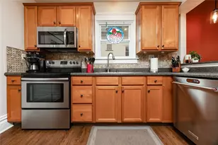 320 Edgewood Ave, Grove City Boro, PA 16127 - Photo 18