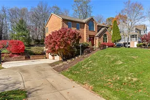 340 Fox Meadow Dr, Pine Township, PA 15090 - Photo 2