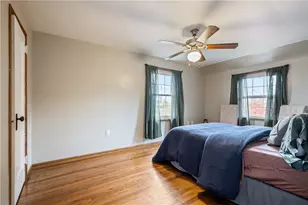 902 Delaware Ave, New Castle, PA 16105 - Photo 12