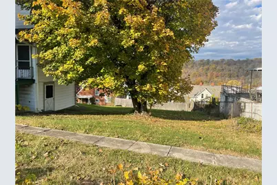 624 4th St, Monongahela, PA 15063 - Photo 6