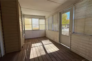 133 S 7th St, Sharpsville, PA 16150 - Photo 2